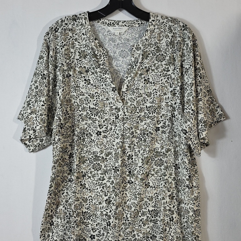 Part Two Copenhagen floral V neck top